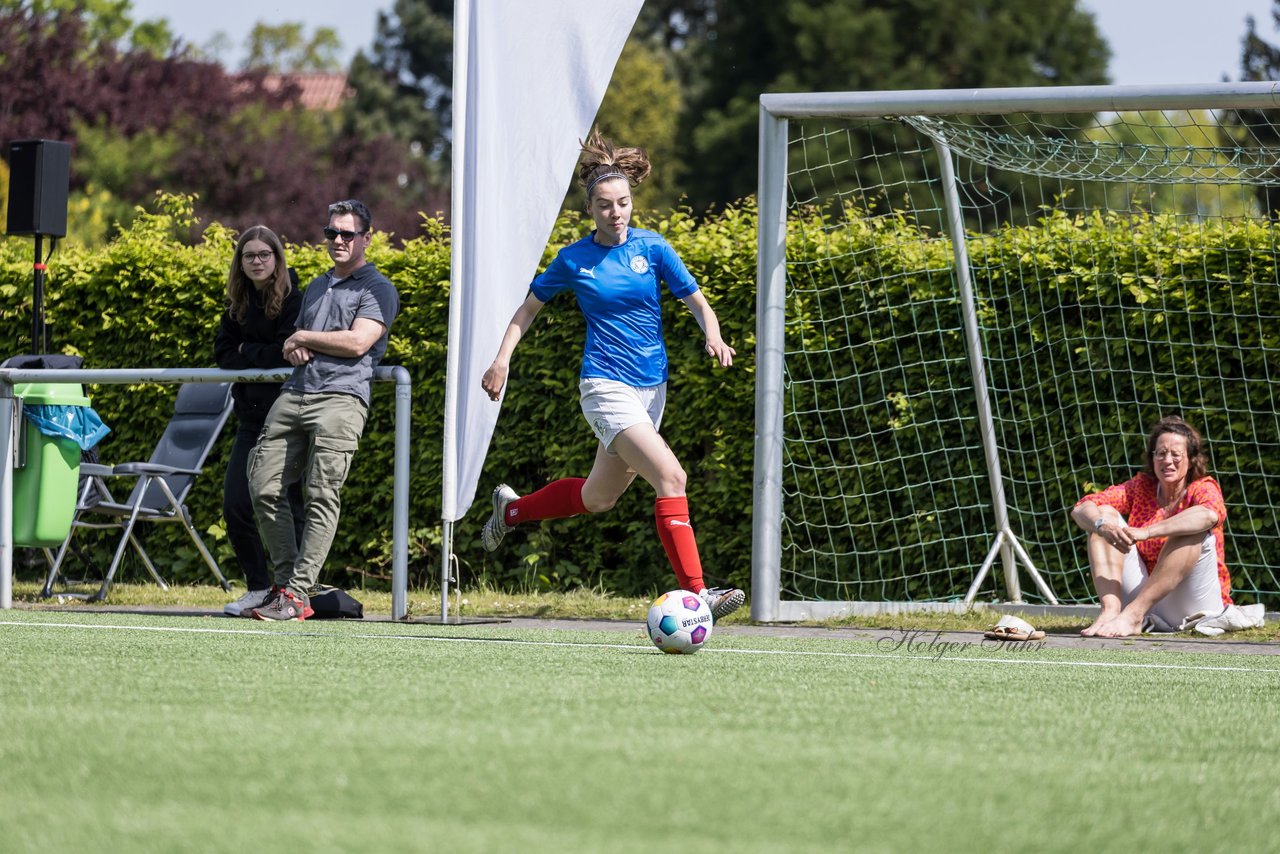 Bild 57 - wBJ SH-Pokalfinale  Holstein-Kiel - SV Viktoria : Ergebnis: 1:0